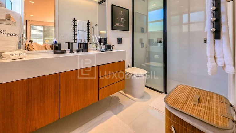 LB - RJ1047 | 774 m² House with 4 Suites for Sale in Itanhan