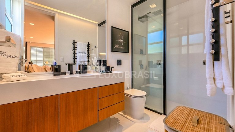 Casa de Luxo à Venda na Reserva Itanhangá | 774 m²