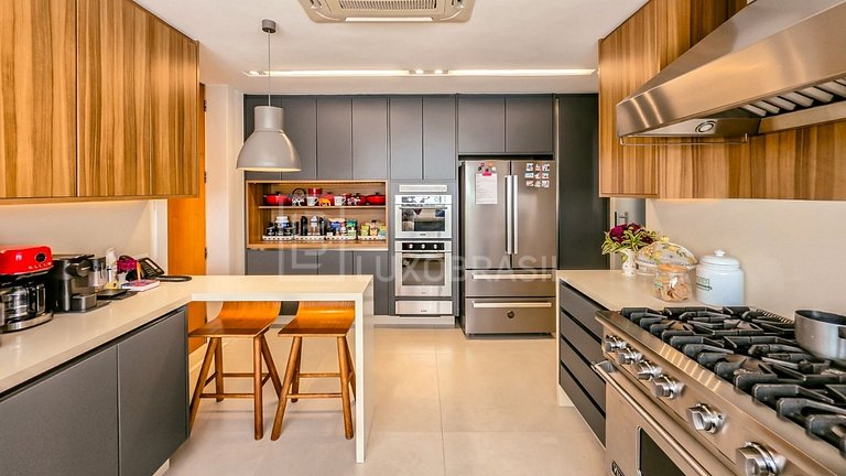 Casa de Luxo à Venda na Reserva Itanhangá | 774 m²