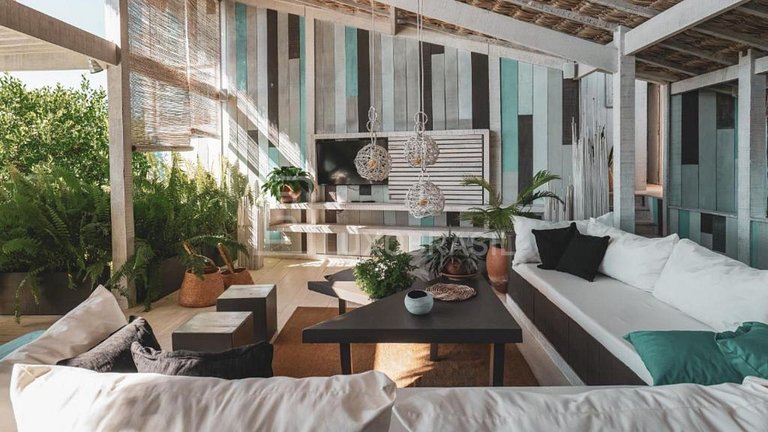 LB - CE17 Uru Moitas House Vacation Rental
