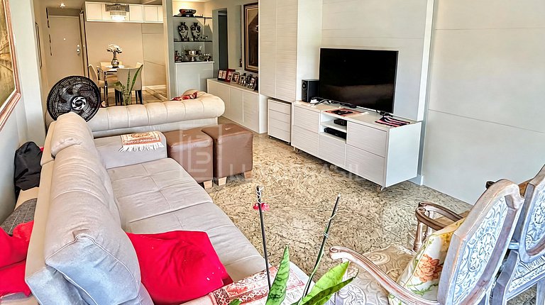 LB - RJ1049 | 3-Bedroom Apartment for Sale at Flamboyant Con