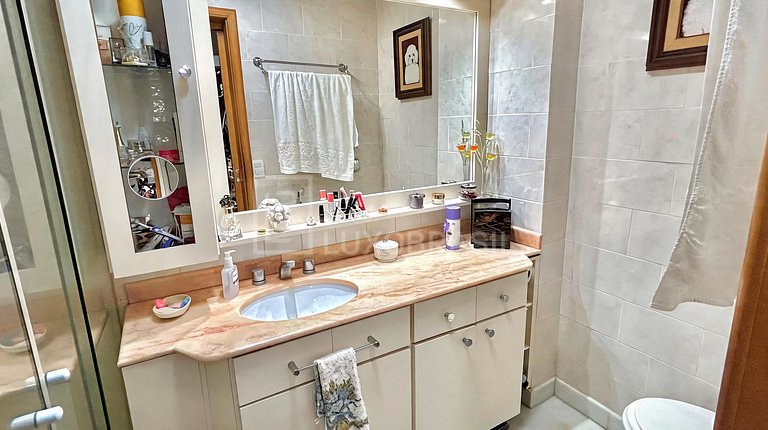 LB - RJ1049 | Apartamento de 3 Dormitorios en Venta en el Co