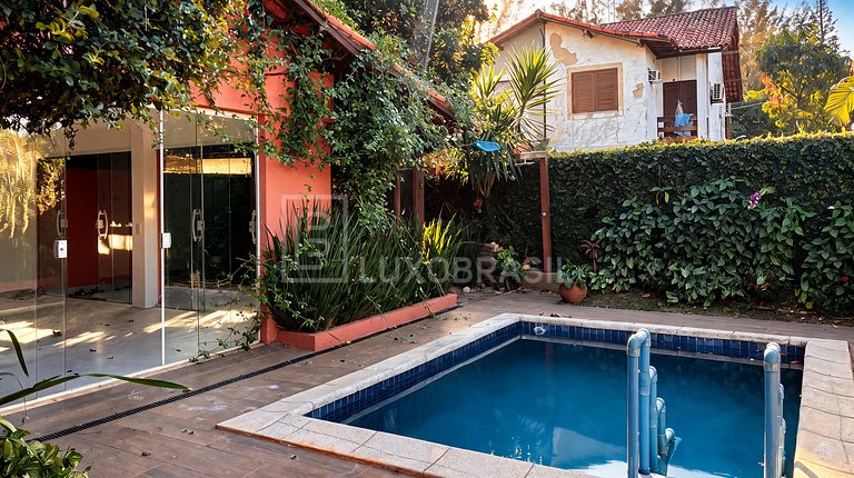 LB - RJ1050 4-Bedroom House for Long-Term Rent - Santa Mônic