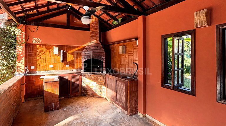 LB - RJ1050 Casa 04 Quartos Aluguel Fixo Santa Mônica Town H