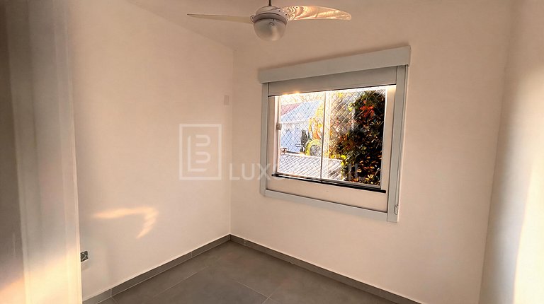 LB - RJ1050 Casa 04 Quartos Aluguel Fixo Santa Mônica Town H