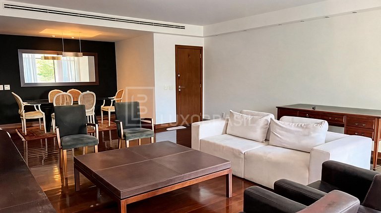 LB - RJ1051 | 3-Bedroom Apartment on Érico Veríssimo for Sal
