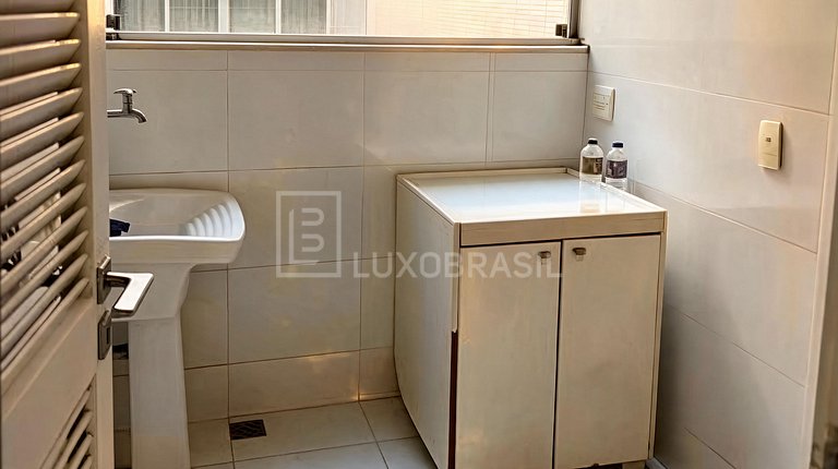 LB - RJ1051 | Apartamento de 3 Dormitorios en la Avenida Éri