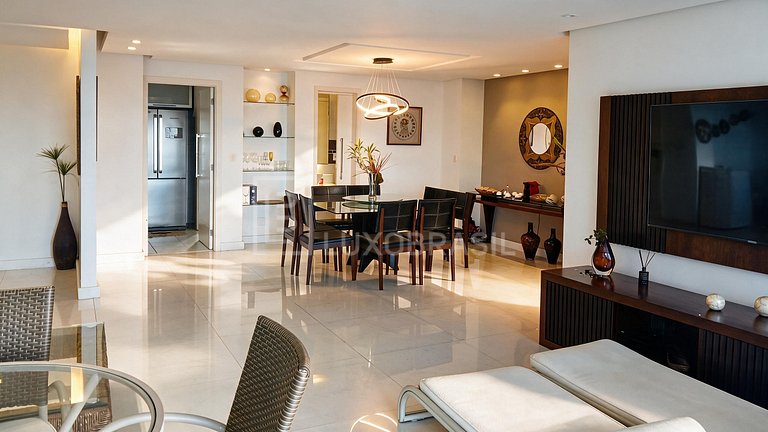 Apartamento 4 Quartos à Venda em Mangaratiba | 257 m²