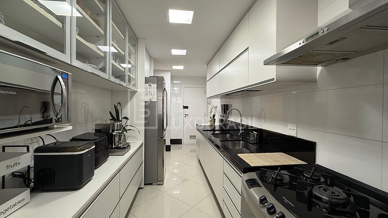 LB - RJ1053 Penthouse Saint Tropez de 2 Suites en Venta y Al