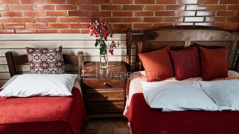 LB - MAN805 Pontal do Guity Mansion Vacation Rental