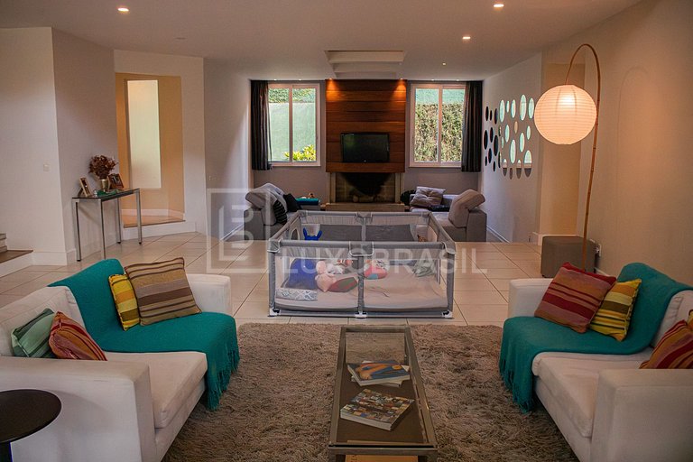 LB - TER804 | 665 m² House with 6 Bedrooms for Sale in Teres