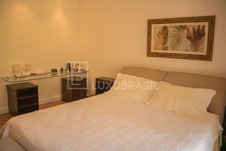 Casa de Luxo à Venda em Teresópolis | 665m² | 6 Quartos