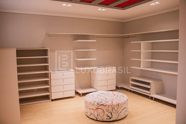 Casa de Luxo à Venda em Teresópolis | 665m² | 6 Quartos