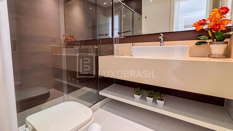 LB - RJ1054 Ático Dúplex, 315m², 5 Dormitorios en Venta, Jar