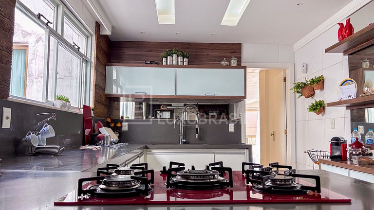LB - RJ1054 Ático Dúplex, 315m², 5 Dormitorios en Venta, Jar