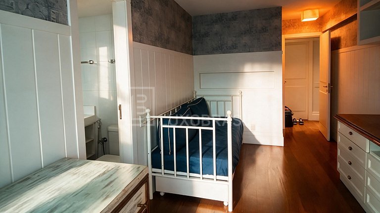 Apartamento de Luxo com 243 m² no Leblon | 2 Suítes