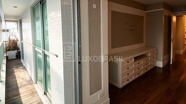 Apartamento de Luxo com 243 m² no Leblon | 2 Suítes