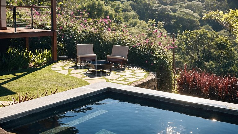 LB - SE23 Villa Zarandi Vacation Rental