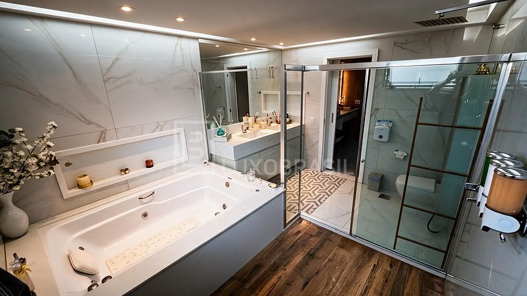 LUXOBRASIL RJ69 Mansion Barra da Tijuca 07 Bedrooms and SPA