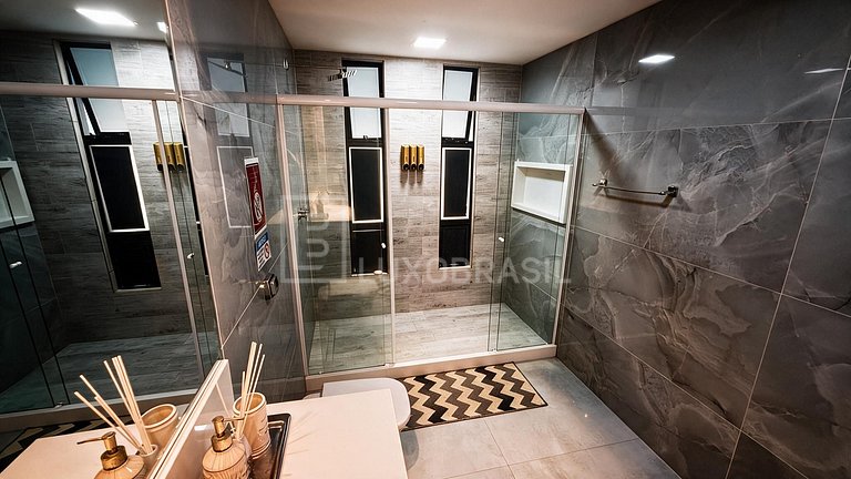 LUXOBRASIL RJ69 Mansion Barra da Tijuca 07 Bedrooms and SPA