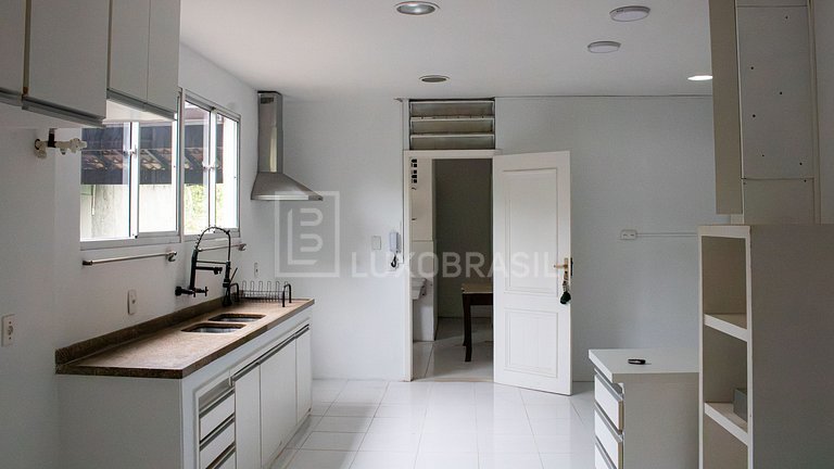 LB - RJ1055 5-Bedroom House, 647 m², Porto dos Cabritos — Lo