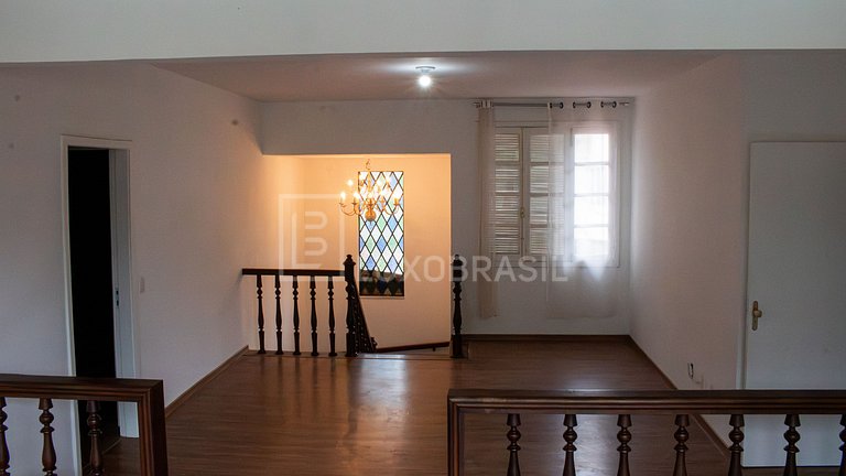 Casa de Alto Padrão para Aluguel Fixo na Barra da Tijuca