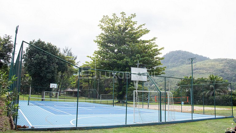 Casa de Alto Padrão para Aluguel Fixo na Barra da Tijuca