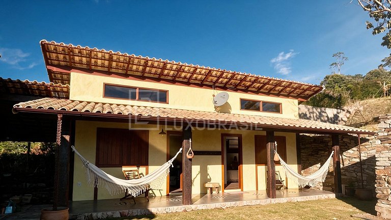 Casa à Venda em Conceição do Ibitipoca com 4 Suítes