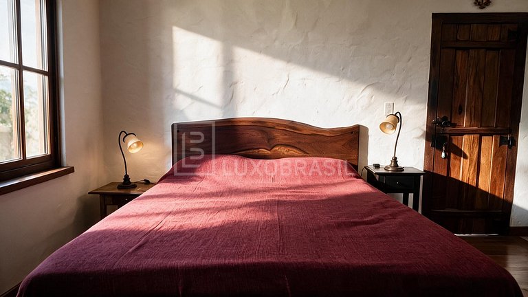 Casa à Venda em Conceição do Ibitipoca com 4 Suítes