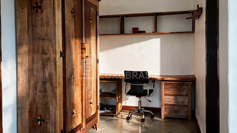 Casa à Venda em Conceição do Ibitipoca com 4 Suítes