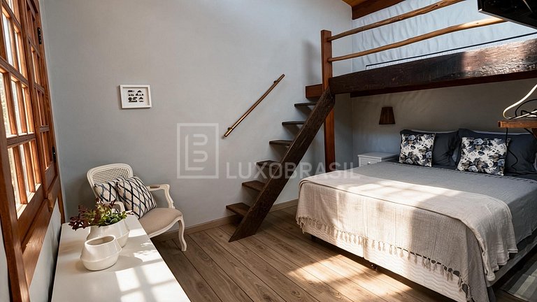 Casa à Venda em Conceição do Ibitipoca com 4 Suítes