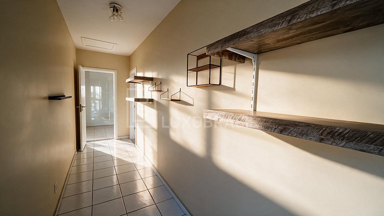RJ1056 – 5-Bedroom House in Village Marapendi Gated Communit