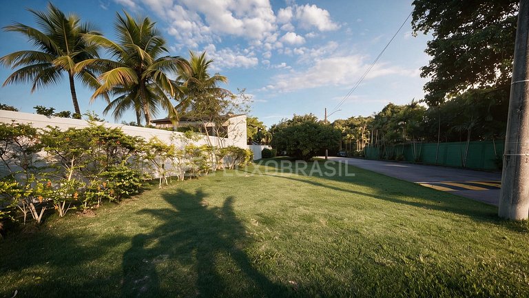 RJ1056 – 5-Bedroom House in Village Marapendi Gated Communit