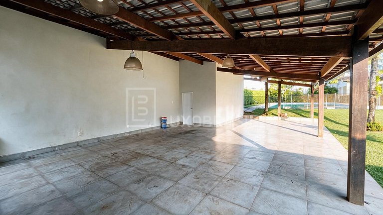 Casa de Alto Padrão no Village Marapendi | 5 Suítes