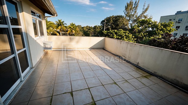 RJ1056 – Casa de 5 Dormitorios en el Condominio Village Mara