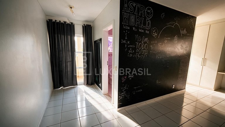 RJ1056 – Casa de 5 Dormitorios en el Condominio Village Mara