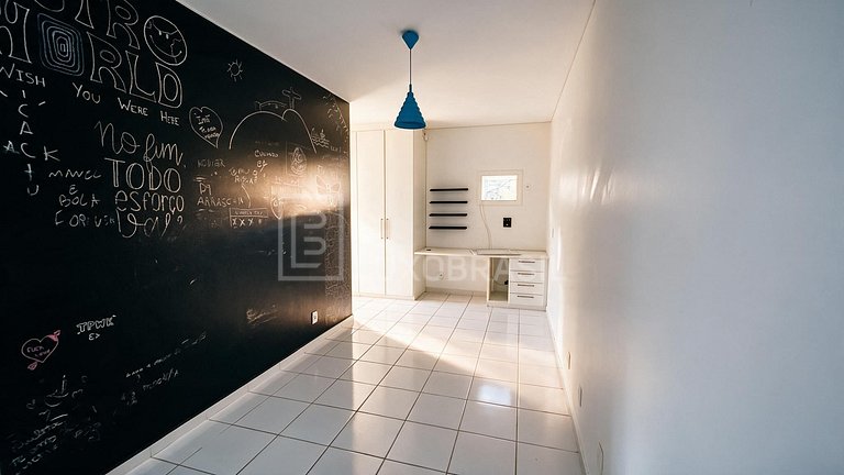 Casa de Alto Padrão no Village Marapendi | 5 Suítes