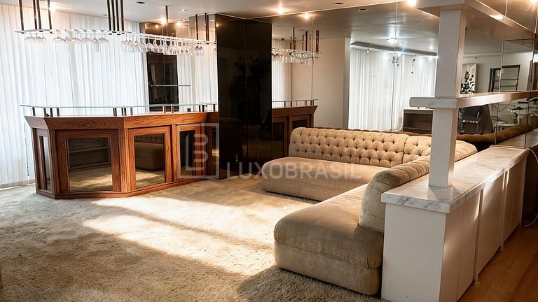 LB - RJ978 Apartamento de 4 Dormitorios en Alquiler Permanen