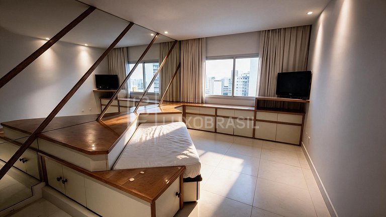 LB - RJ978 Apartamento de 4 Dormitorios en Alquiler Permanen
