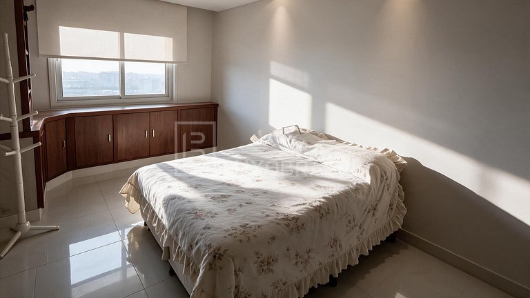 Apartamento 4 Quartos para Aluguel em Copacabana – 300 m²