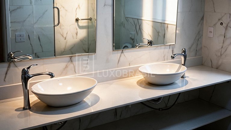 Apartamento 4 Quartos para Aluguel em Copacabana – 300 m²