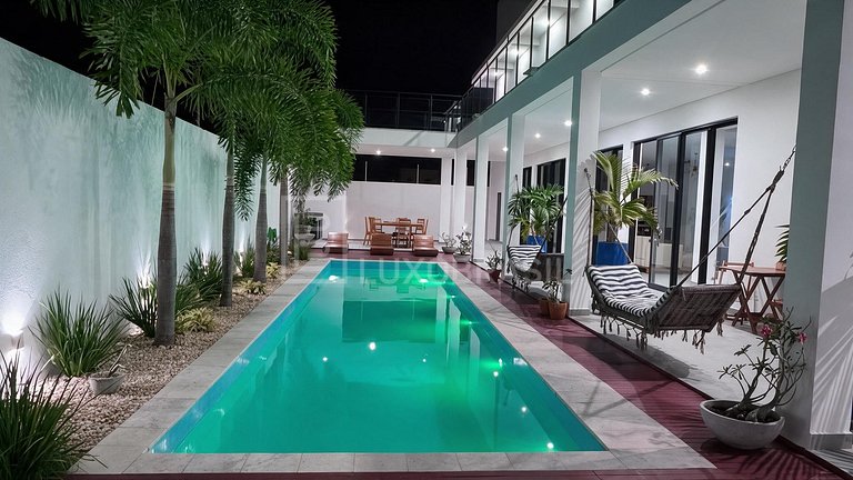 Vila Triplex para Temporada na Praia do Preá com Rooftop