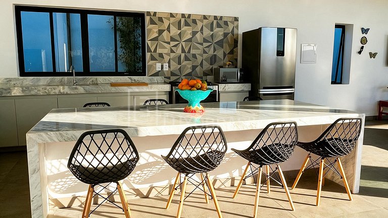Vila Triplex para Temporada na Praia do Preá com Rooftop