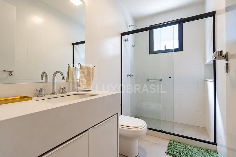 LB - RJ143 Casa Santa Lucia 5 Suites Barra Vacation Rental