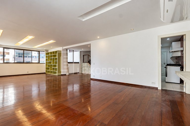 LB - RJ171 Wonderful Duplex at Barra Mares for Sale
