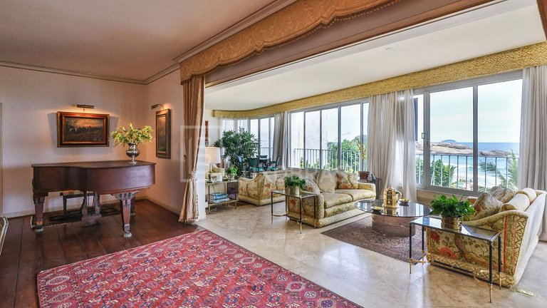 LB - RJ1058 Apartamento de 5 Dormitorios en Venta, Ipanema