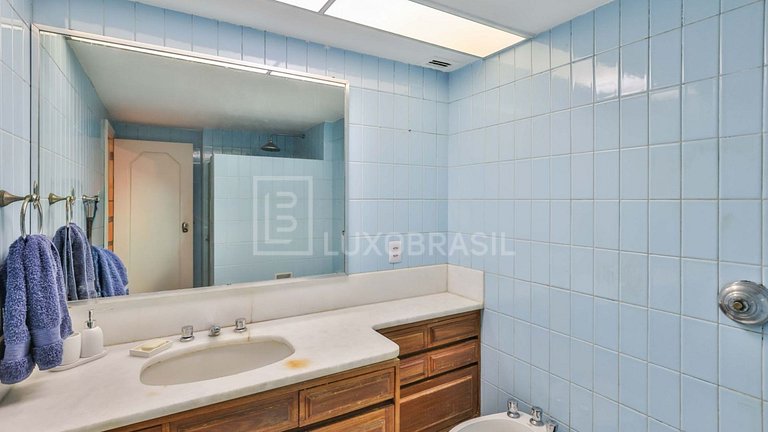 LB - RJ1058 Apartamento de 5 Dormitorios en Venta, Ipanema