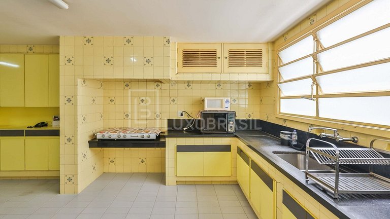 LB - RJ1058 5-Bedroom Apartment for Sale, Ipanema