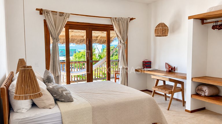 LB - CE22 Casa Costa Vacation Rental