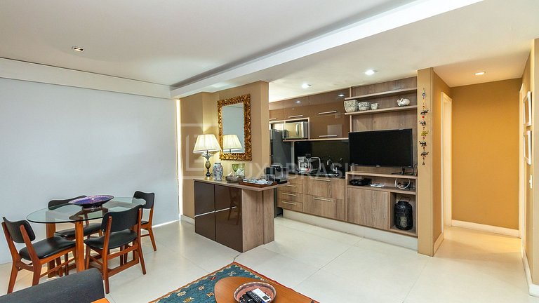 Apartamento para Temporada com Varanda e Vista para o Mar